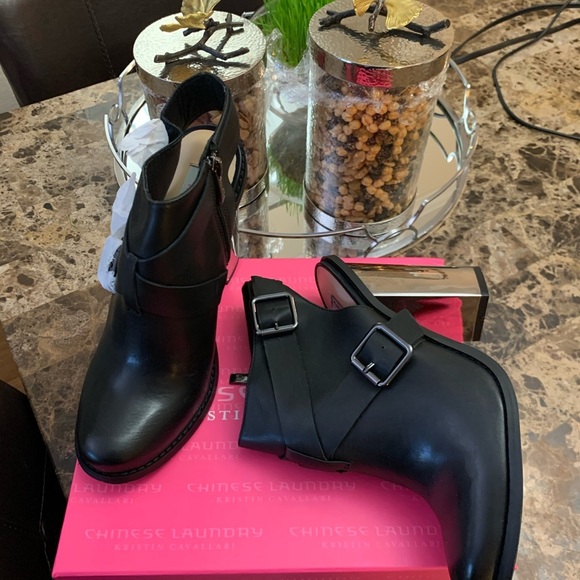 Kristin Cavallari Remi Mirrored blocked heel - Picture 2 of 8